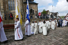 Feier der 1. Heiligen Kommunion in Sankt Crescentius (Foto: Karl-Franz Thiede)